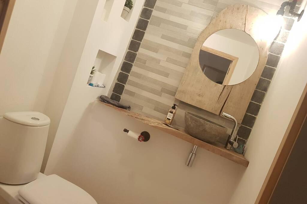 Holiday home L'idyllique - Prive Sous Maison Saint-Didier-sur-Beaujeu